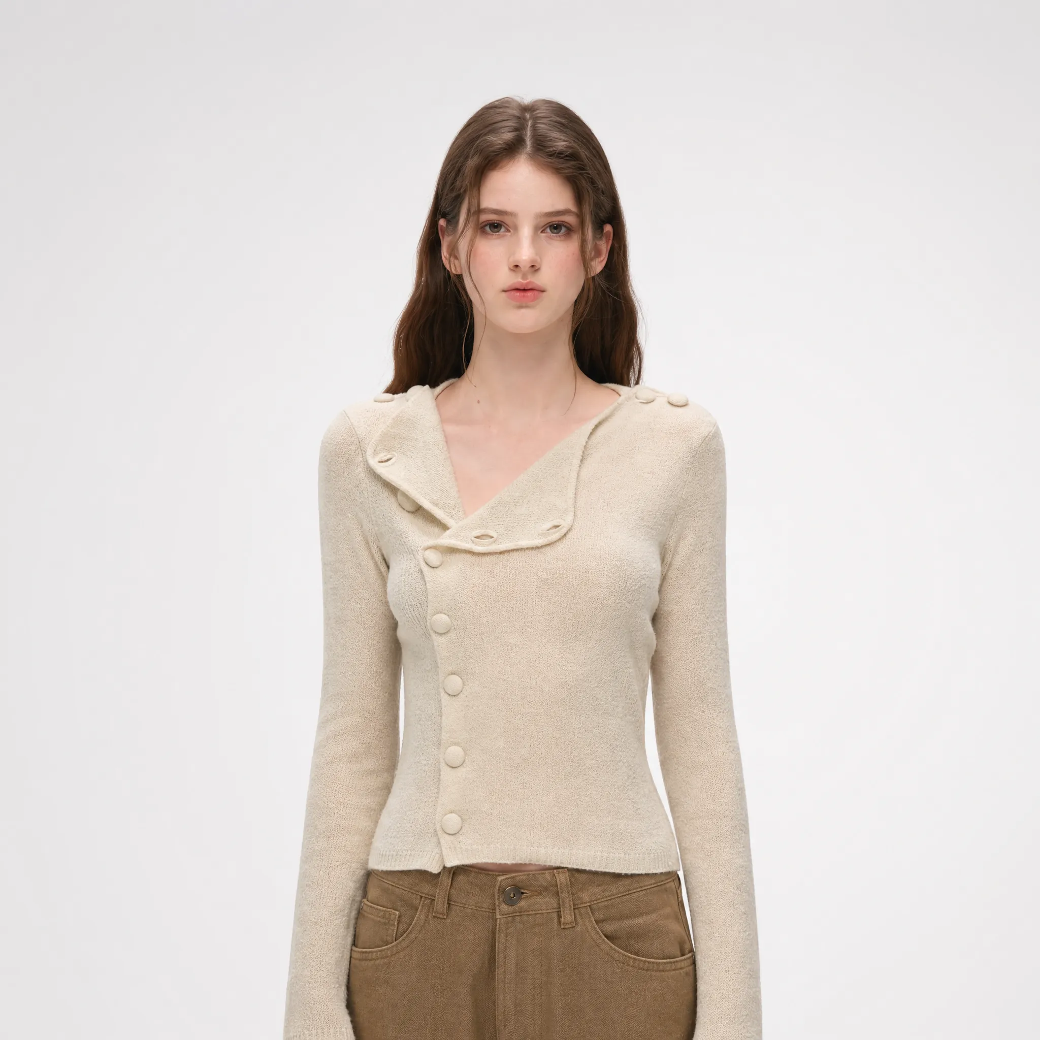 Metallic Textured Knit Cardigan wanita dari KAPTENSLOT dengan detail rajutan berkilau