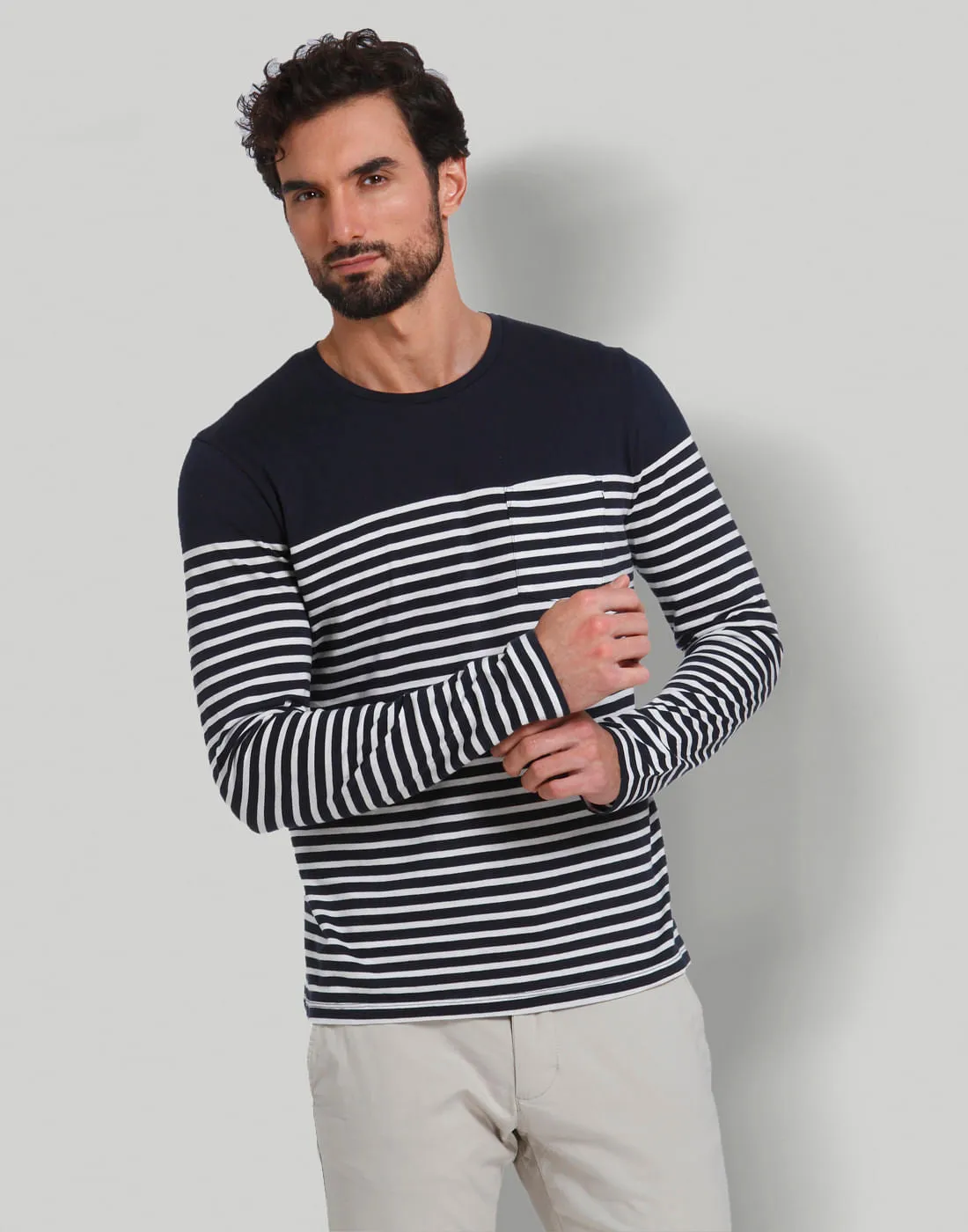 KONOHA69 Blue Striped Crew Neck T-Shirt tampak depan untuk pria