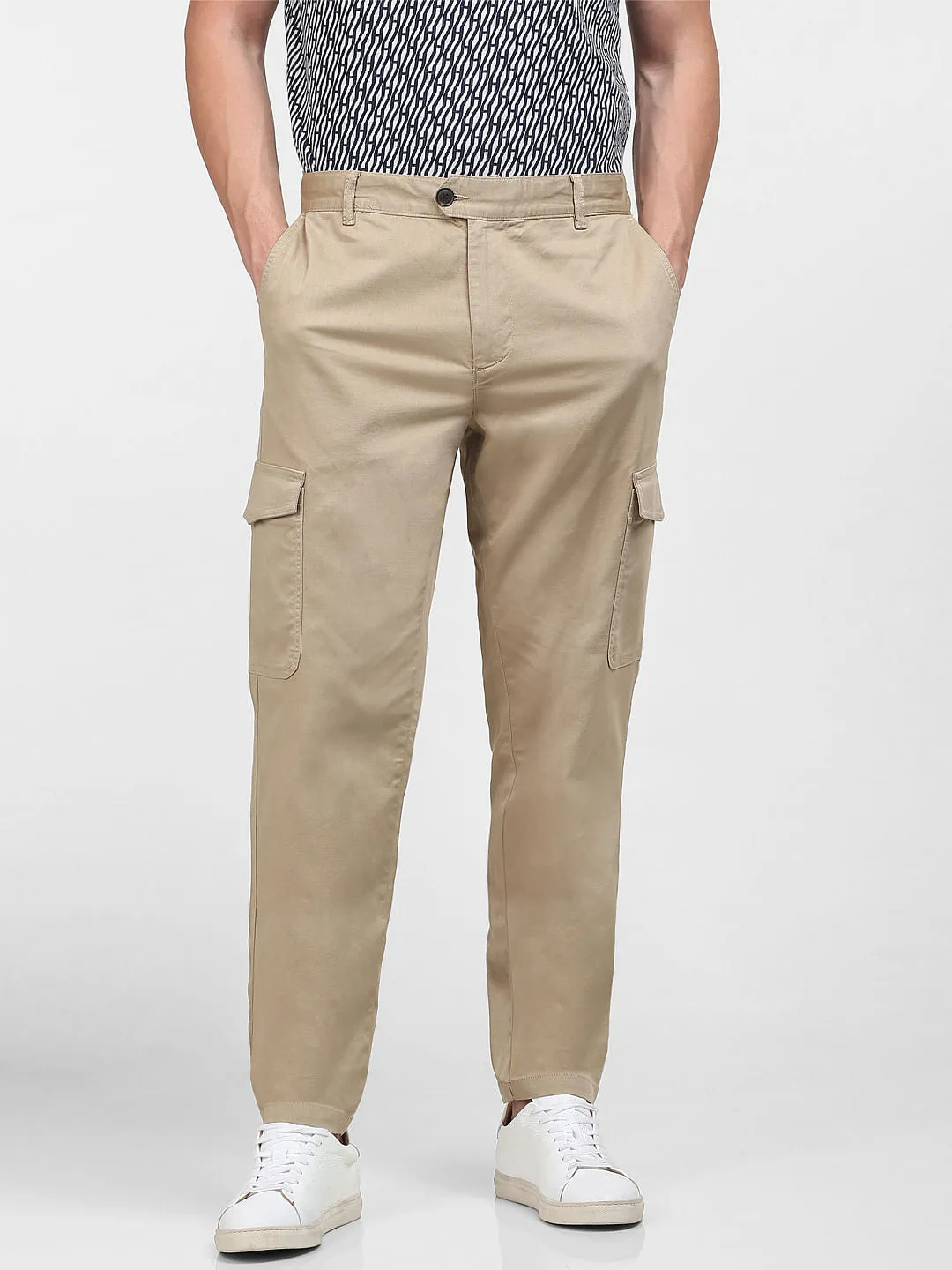 KONOHA69 Brown Organic Cotton Pants potongan tapered fit warna cokelat