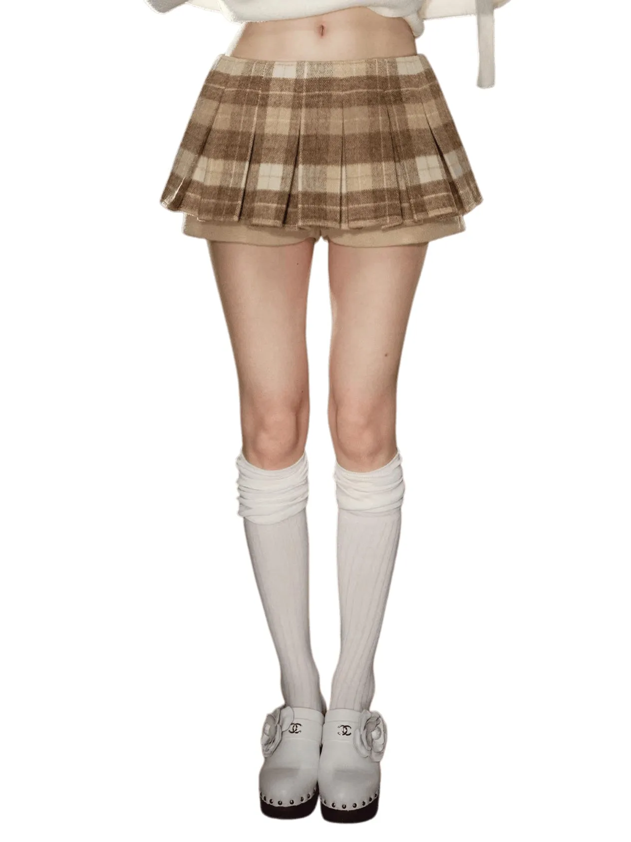 Soft Wool Plaid Pleated Mini Skirt Khaki koleksi eksklusif dari BANK SLOT